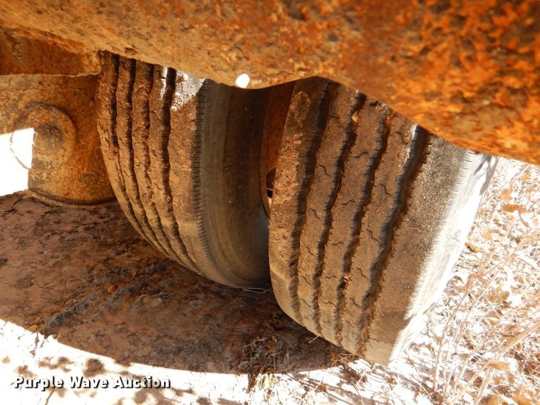 image for item FJ9892 1990 Trail King TK10 lowboy equipment trailer