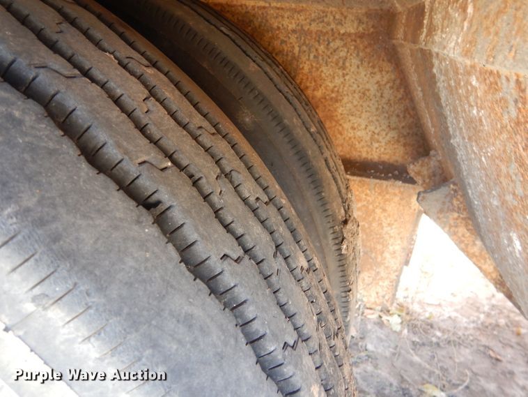 image for item FJ9892 1990 Trail King TK10 lowboy equipment trailer