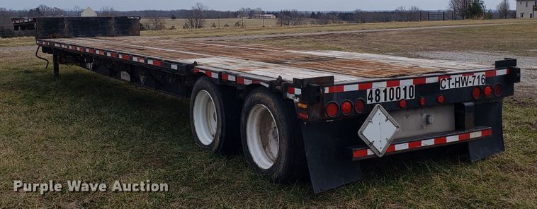 image for item GA9370 2003 Transcraft DTL-2100 drop deck trailer