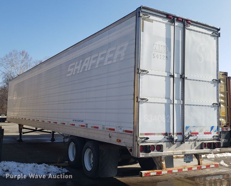 image for item GA9436 2001 Utility dry van trailer