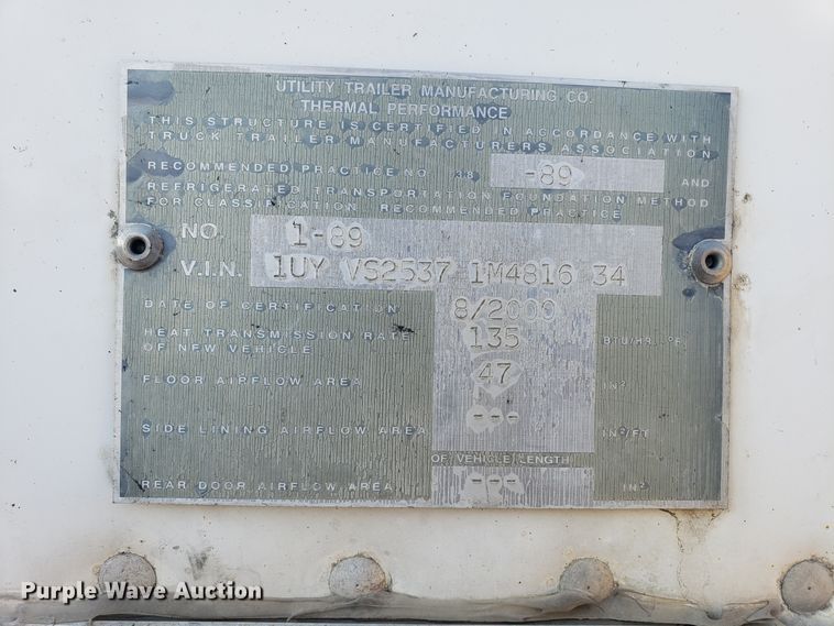 image for item GA9436 2001 Utility dry van trailer