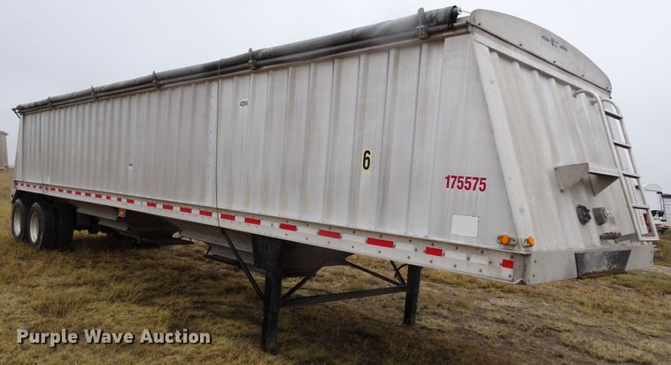 image for item GC9076 2008 Neville double hopper grain trailer