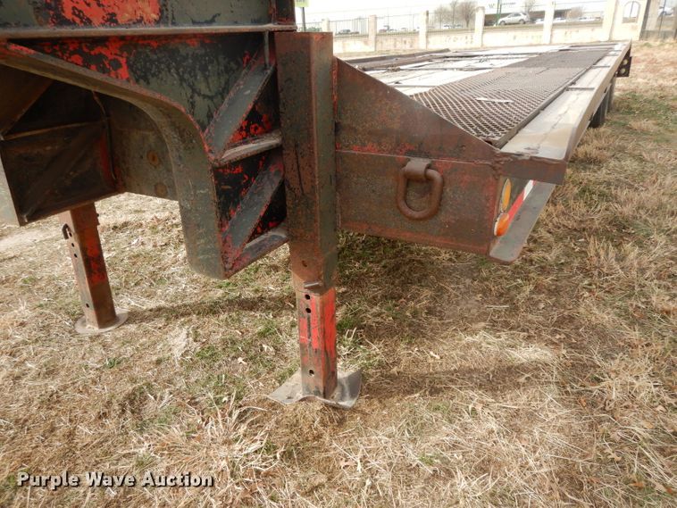 image for item GC9143 1972 Birmingham 825-FLR-F equipment trailer