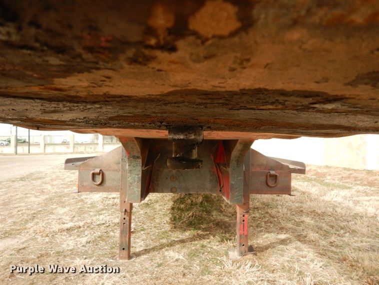 image for item GC9143 1972 Birmingham 825-FLR-F equipment trailer