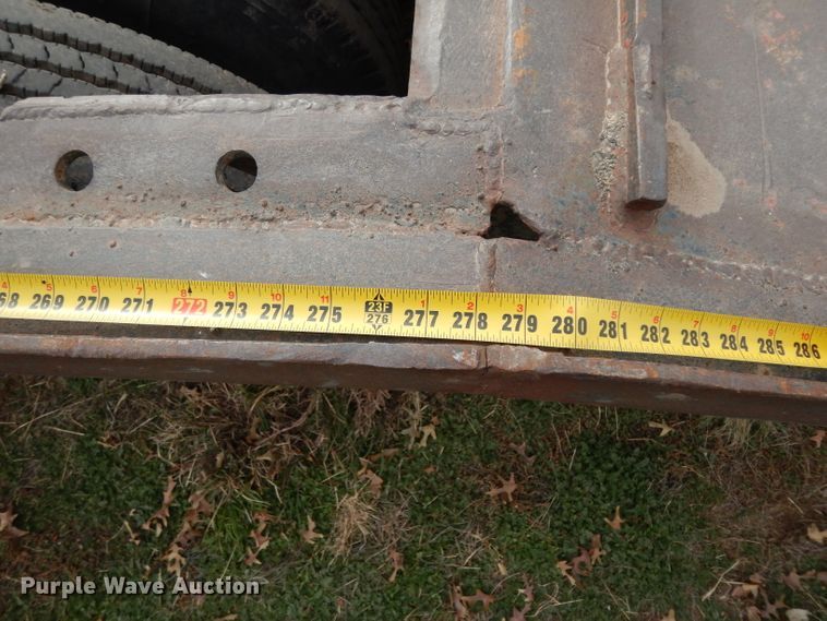 image for item GC9143 1972 Birmingham 825-FLR-F equipment trailer