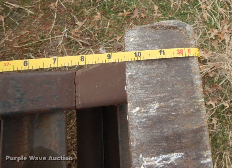 image for item GC9143 1972 Birmingham 825-FLR-F equipment trailer