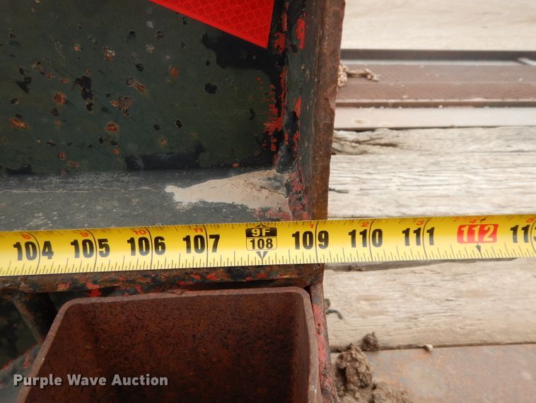 image for item GC9143 1972 Birmingham 825-FLR-F equipment trailer