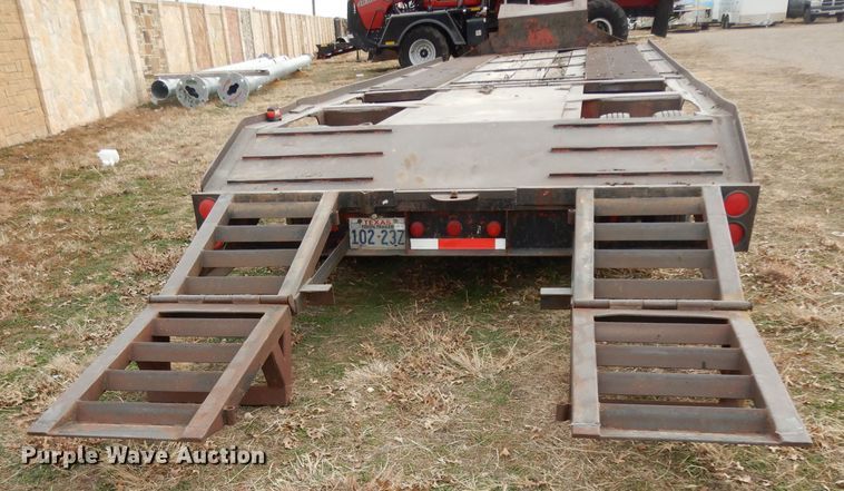 image for item GC9143 1972 Birmingham 825-FLR-F equipment trailer