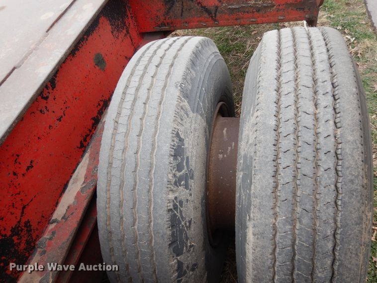 image for item GC9143 1972 Birmingham 825-FLR-F equipment trailer