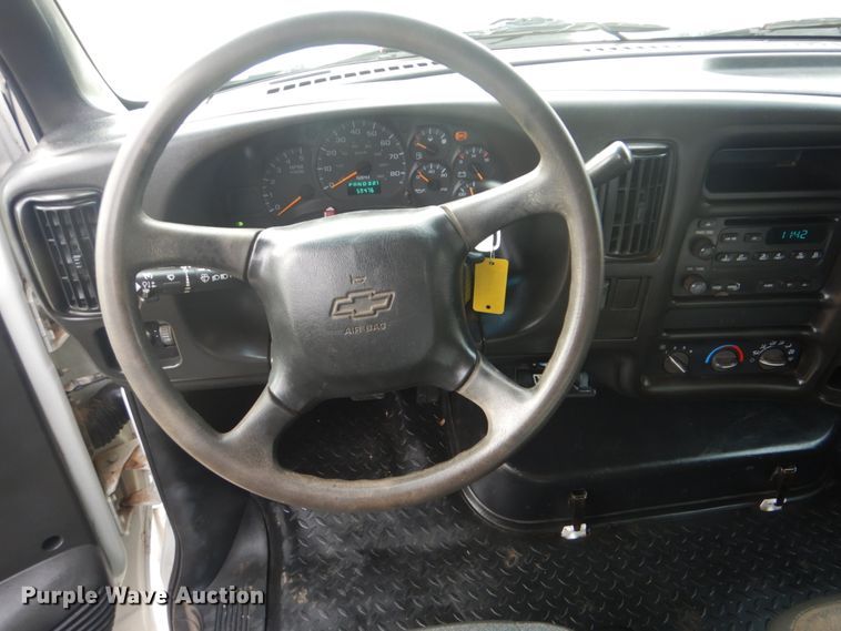 image for item GF9017 2005 Chevrolet C4500 dump truck