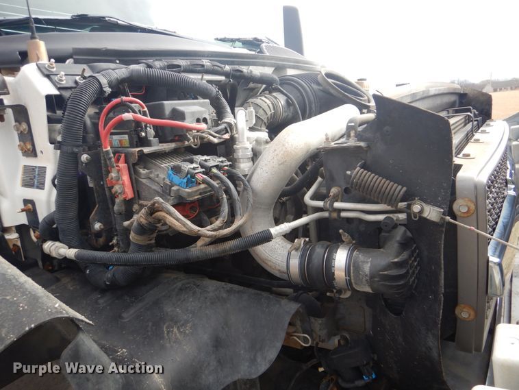 image for item GF9017 2005 Chevrolet C4500 dump truck