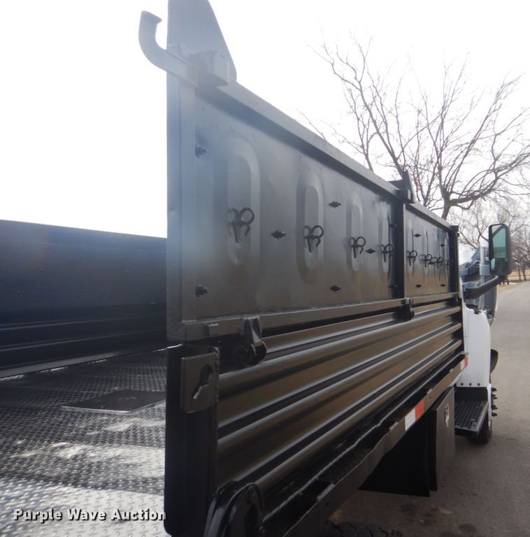 image for item GF9017 2005 Chevrolet C4500 dump truck