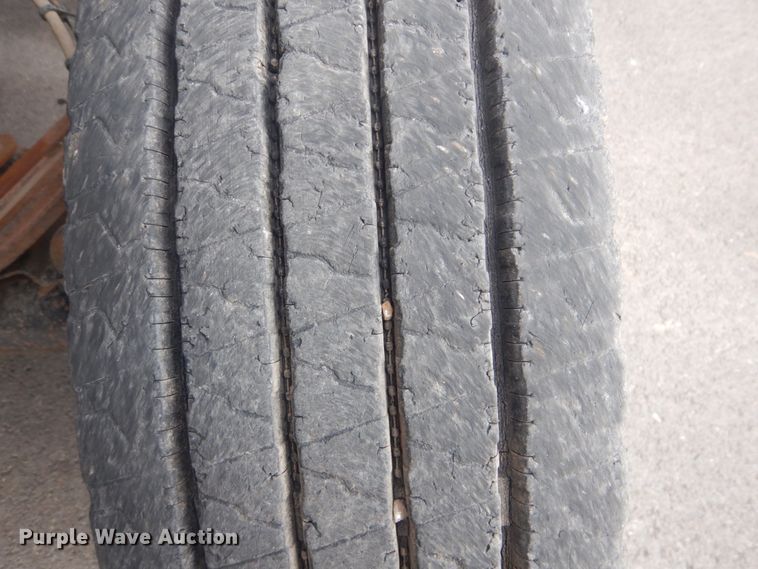 image for item GF9017 2005 Chevrolet C4500 dump truck