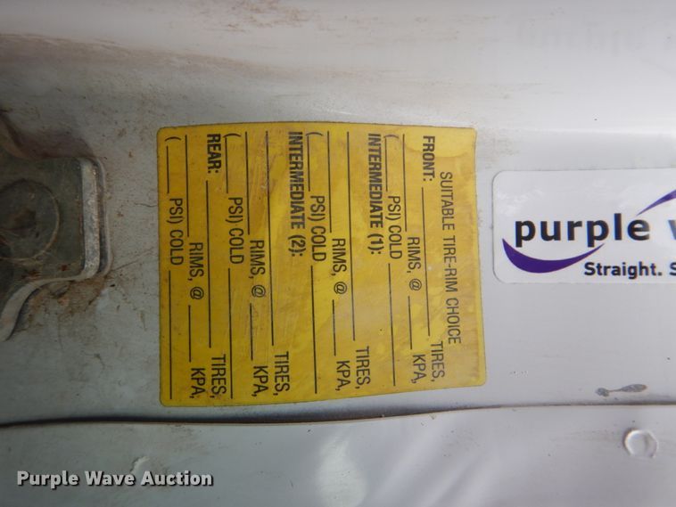 image for item GF9017 2005 Chevrolet C4500 dump truck