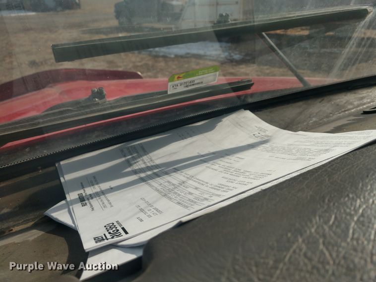 image for item H1247 2006 Kenworth T600 semi truck