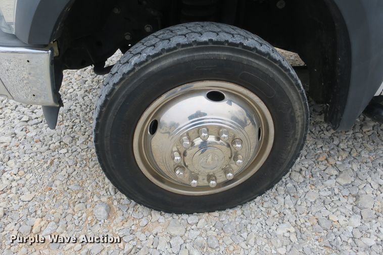 image for item DB10075 2010 Ford F450 Super Duty flatbed truck