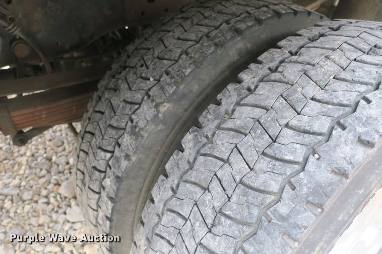 image for item DB10075 2010 Ford F450 Super Duty flatbed truck