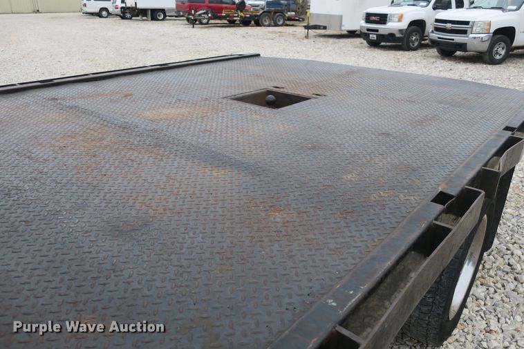 image for item DB10075 2010 Ford F450 Super Duty flatbed truck