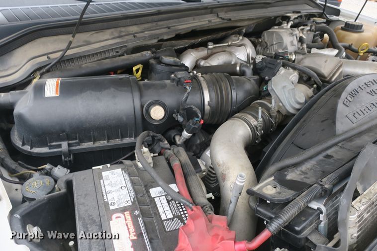 image for item DB10075 2010 Ford F450 Super Duty flatbed truck