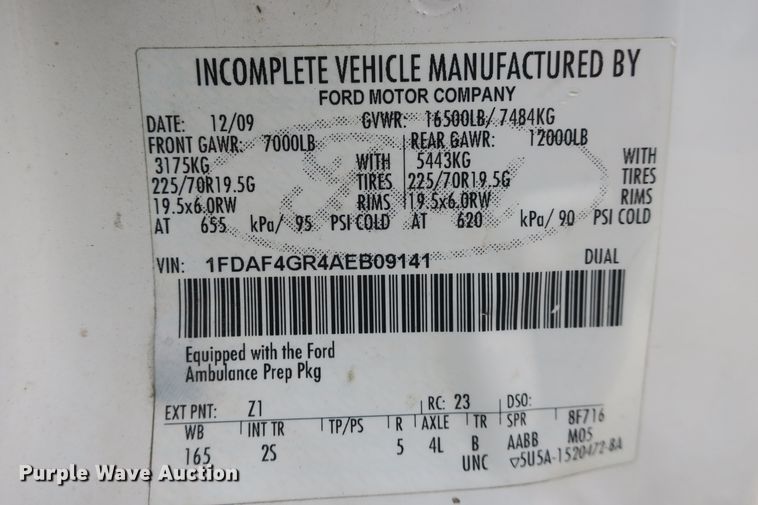 image for item DB10075 2010 Ford F450 Super Duty flatbed truck