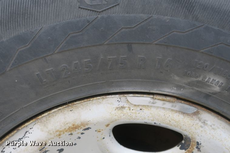 image for item DB10076 2008 Chevrolet Silverado 2500HD Ext. Cab pickup truck