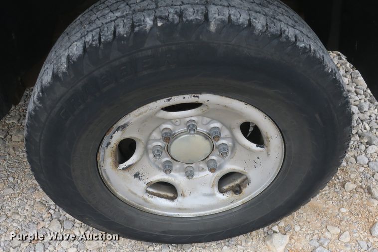 image for item DB10076 2008 Chevrolet Silverado 2500HD Ext. Cab pickup truck