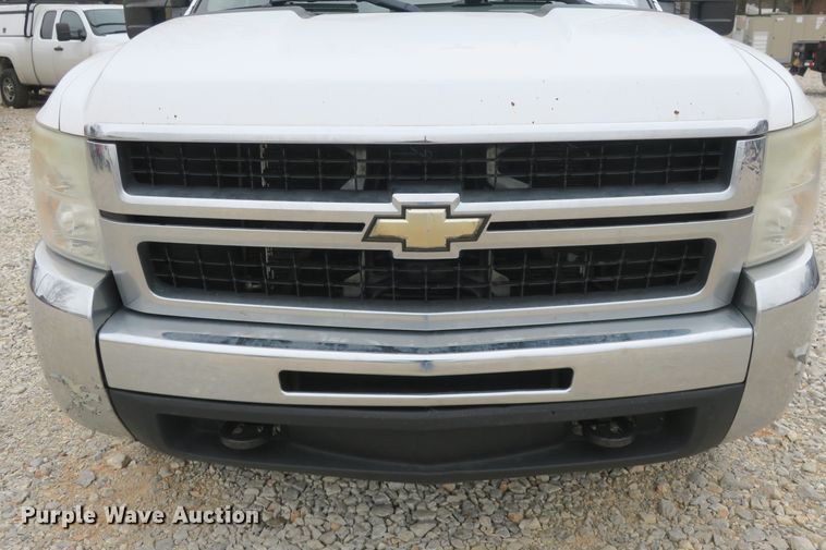 image for item DB10076 2008 Chevrolet Silverado 2500HD Ext. Cab pickup truck