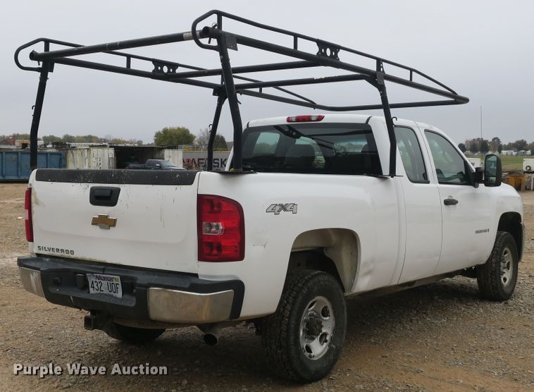 image for item DB10129 2008 Chevrolet Silverado 2500HD Ext. Cab pickup truck