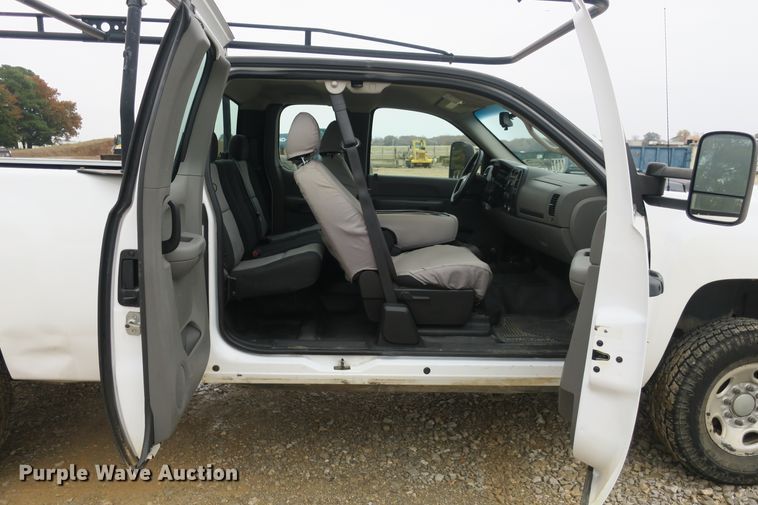 image for item DB10129 2008 Chevrolet Silverado 2500HD Ext. Cab pickup truck