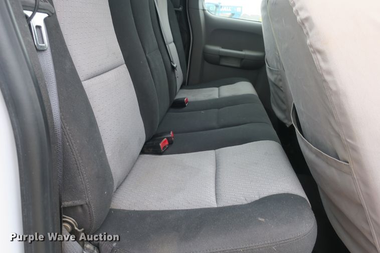 image for item DB10129 2008 Chevrolet Silverado 2500HD Ext. Cab pickup truck