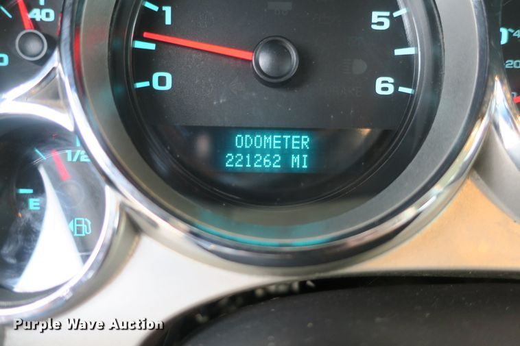 image for item DB10129 2008 Chevrolet Silverado 2500HD Ext. Cab pickup truck