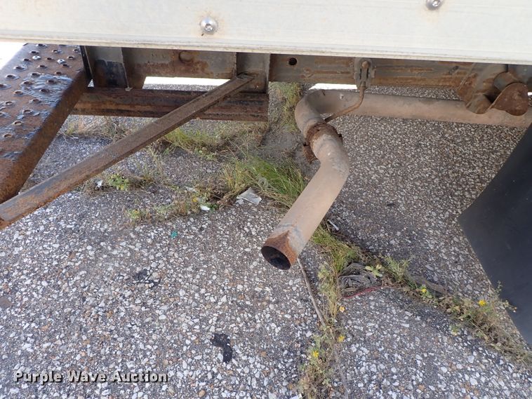 image for item DB7642 2008 GMC Savana box truck