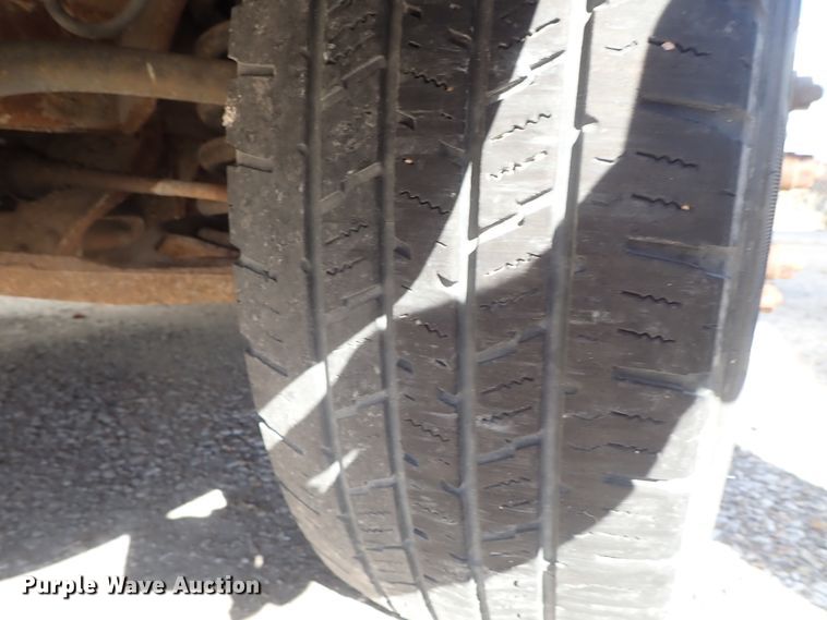 image for item DB7642 2008 GMC Savana box truck