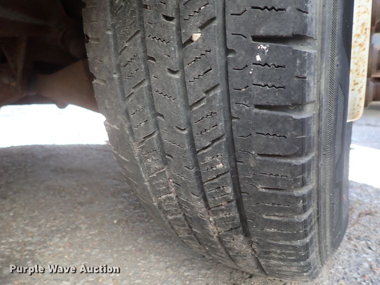 image for item DB7642 2008 GMC Savana box truck