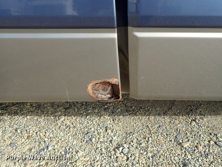 image for item DC3371 2004 Ford F150 SuperCab pickup truck