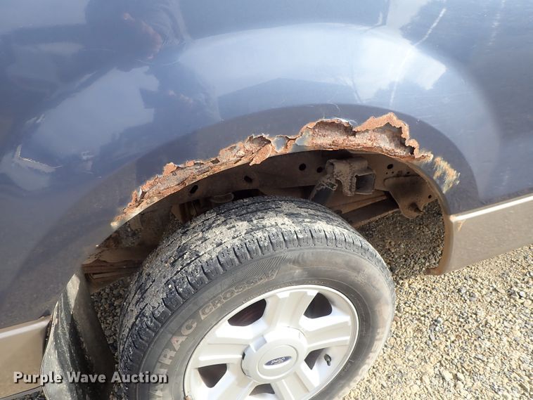 image for item DC3371 2004 Ford F150 SuperCab pickup truck