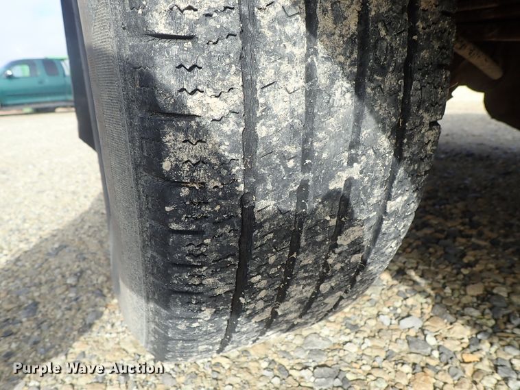 image for item DC3371 2004 Ford F150 SuperCab pickup truck