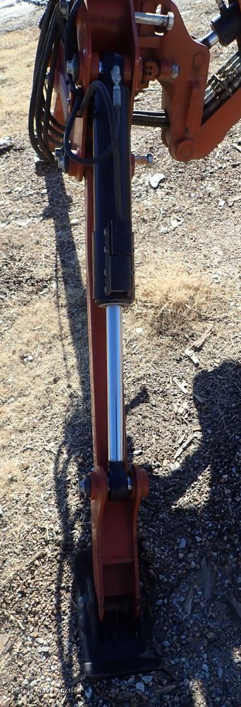 image for item DC3382 Ditch Witch A322 backhoe