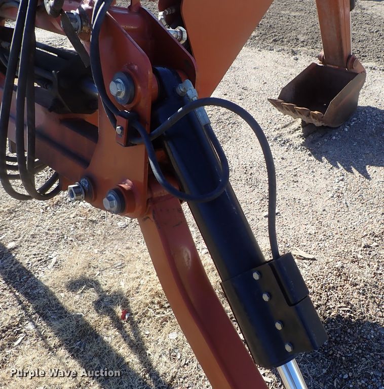 image for item DC3382 Ditch Witch A322 backhoe