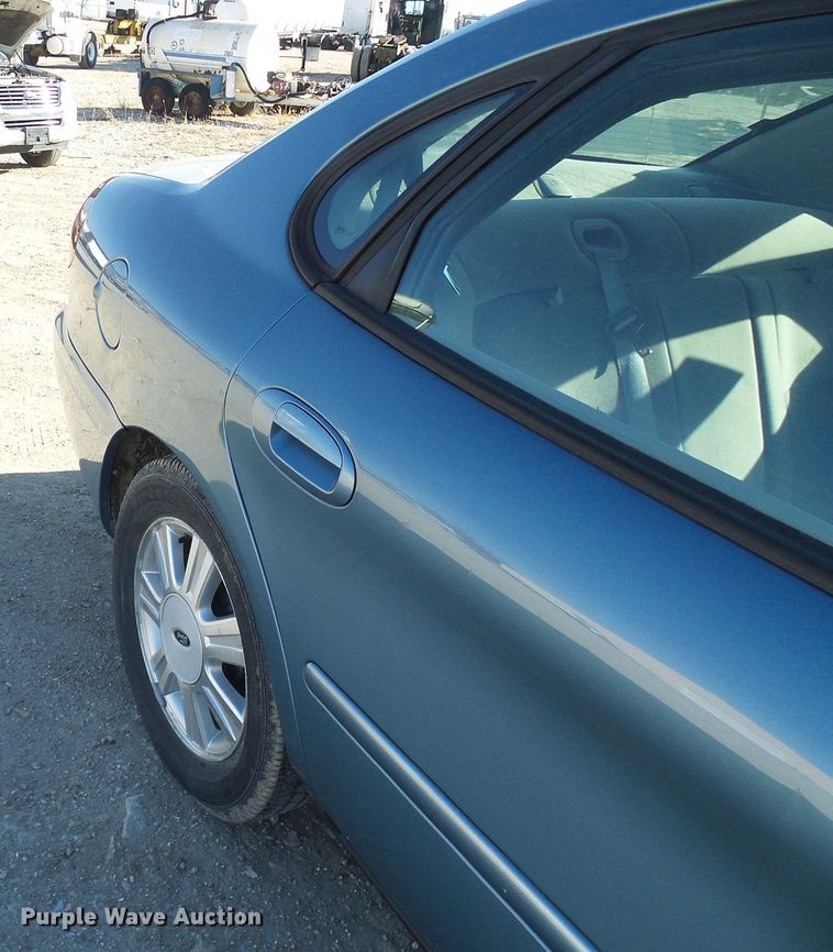 image for item DD1981 2007 Ford Taurus SEL