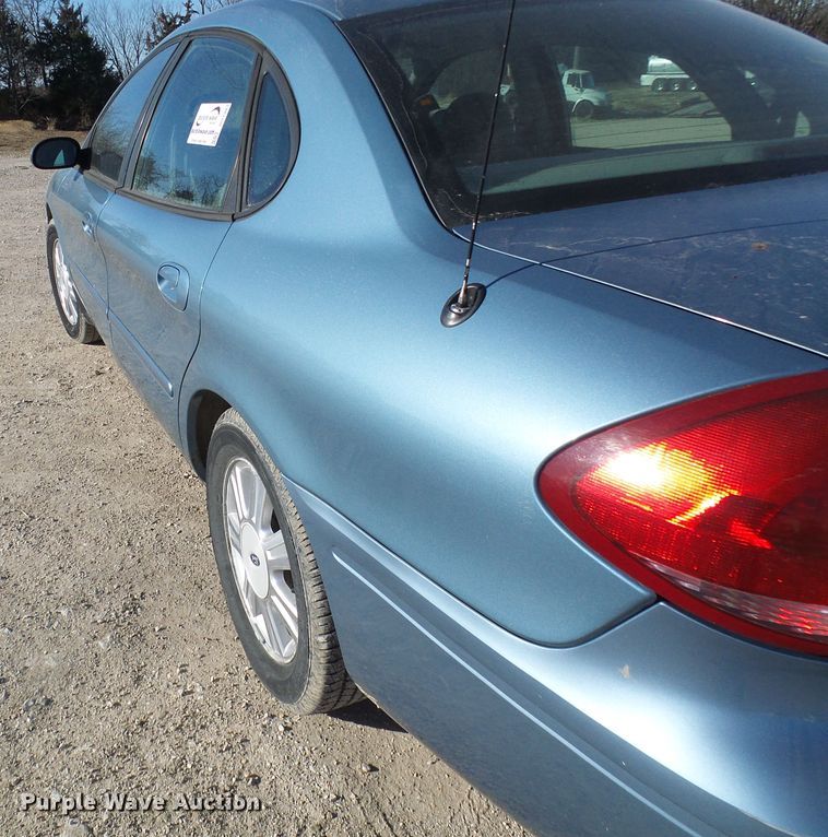 image for item DD1981 2007 Ford Taurus SEL