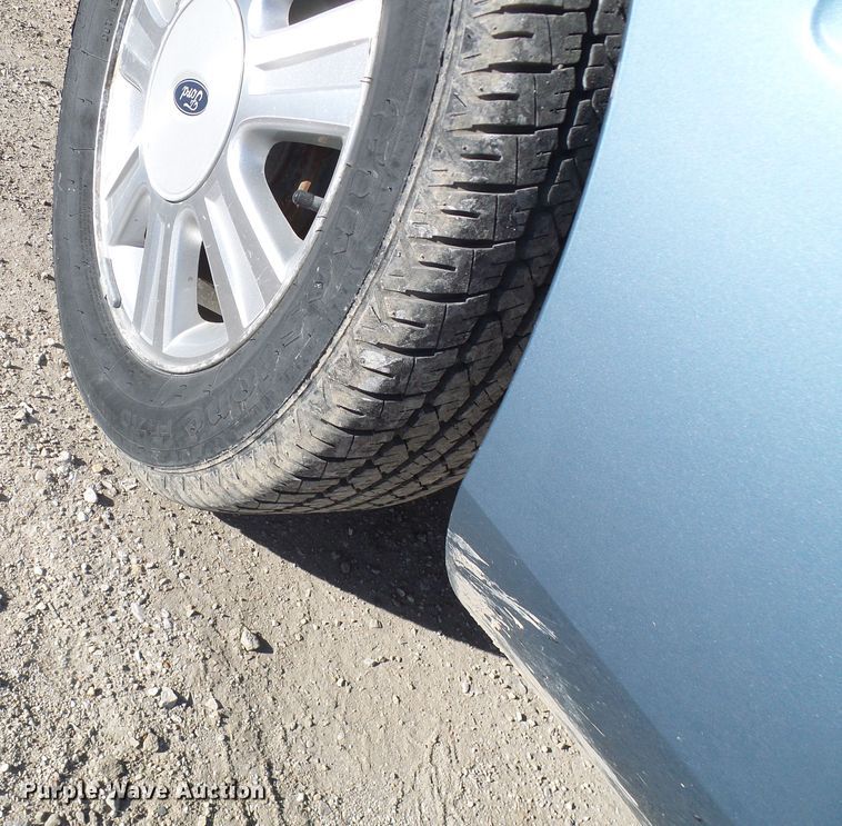 image for item DD1981 2007 Ford Taurus SEL