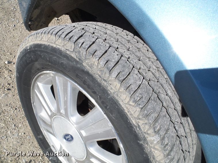 image for item DD1981 2007 Ford Taurus SEL