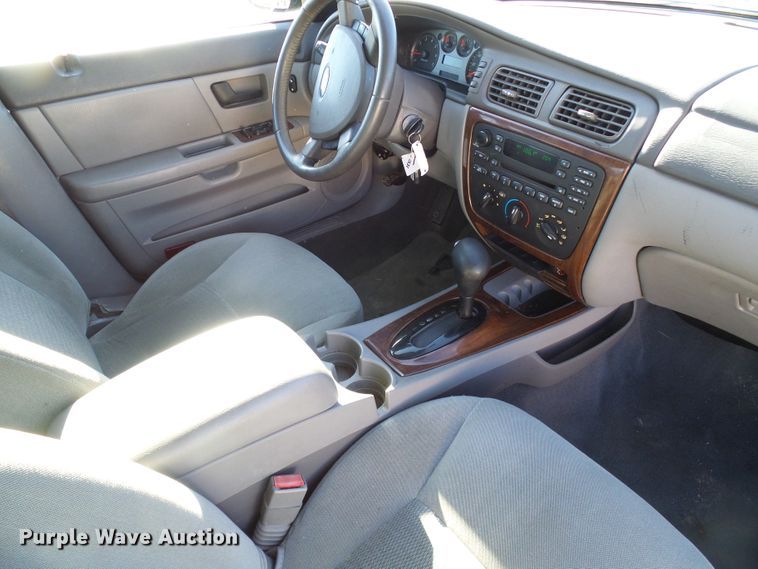 image for item DD1981 2007 Ford Taurus SEL