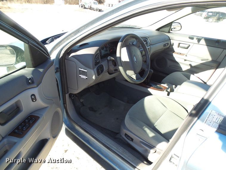 image for item DD1981 2007 Ford Taurus SEL