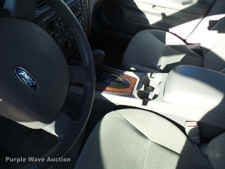 image for item DD1981 2007 Ford Taurus SEL