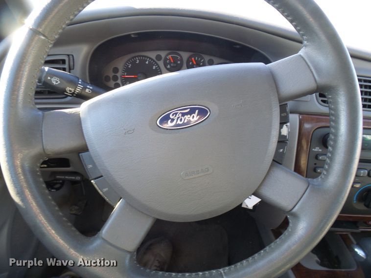 image for item DD1981 2007 Ford Taurus SEL