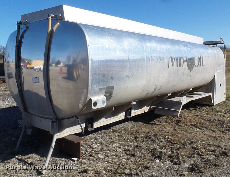 image for item DD1993 Tank bed