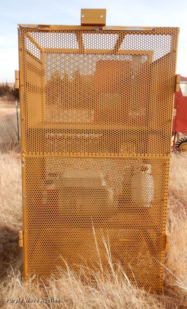 image for item DE1325 Propane bottle enclosure