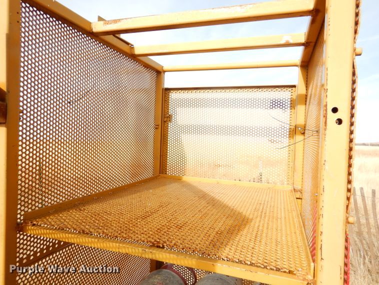 image for item DE1325 Propane bottle enclosure